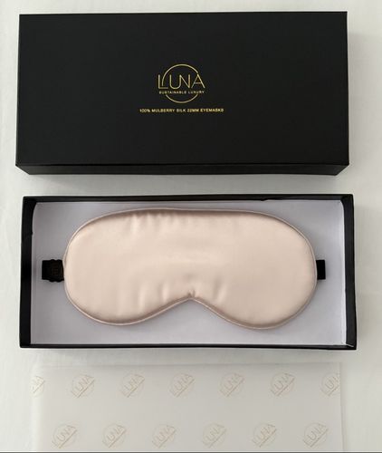 100% Pure Mulberry Silk Eye Mask - Champagne