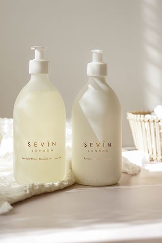 Hand and Body Wash