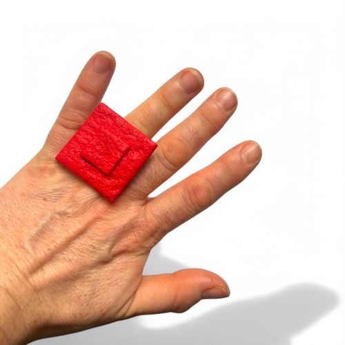 Eartha statement Ring in Red - available in 11 colours