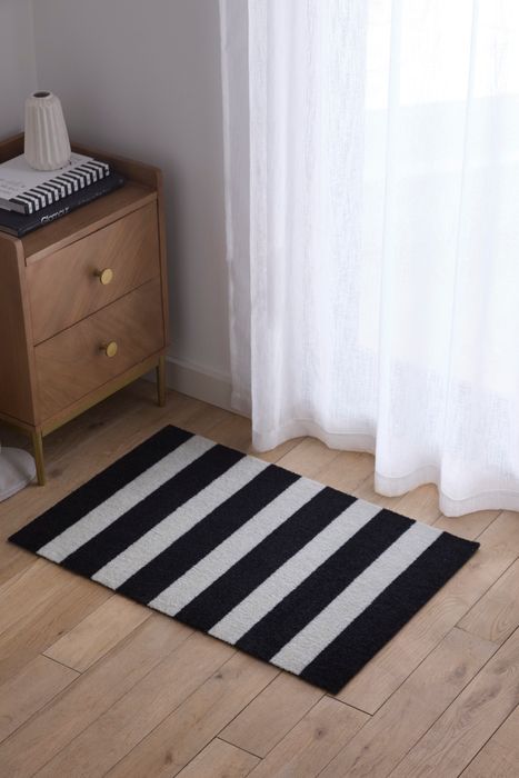 Black & Vanilla Stripes Doormat