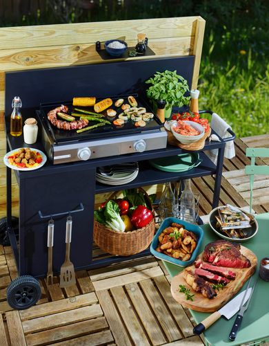 Riviera and Bar - outdoor plancha / hot-plate