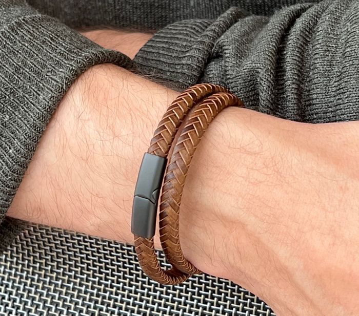 Tribal Earth Recycled leather