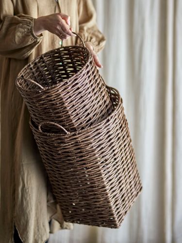 Cestina Basket, Brown, Polyrattan