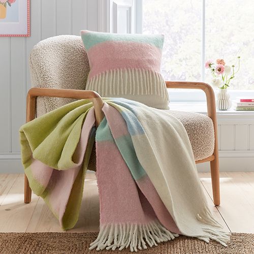 Land & Shore Landscape throw and cushion