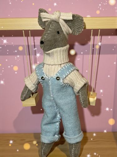 Cozy Mouse in Overalls Sewing Kit