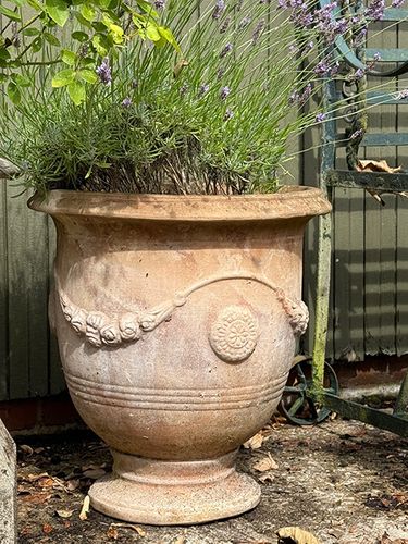 Ashdon - Set of 2 Anduze-style Urns