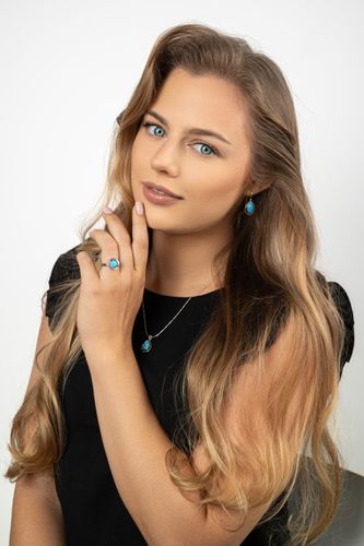 925 Sterling silver earrings with Opal