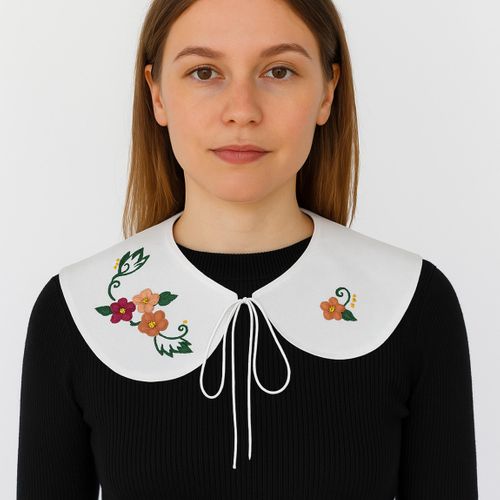 Hand-Embroidered Peter Pan Collar - Bespoke Floral Detachable Neckline - UK Local Shipping No Duty