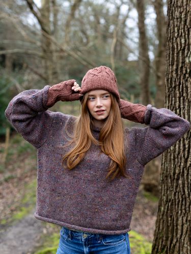 Wool sweater with cable knit woollen hat and wool handwarmers