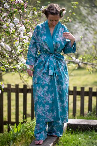 cotton dressing gown and pyjama bottoms