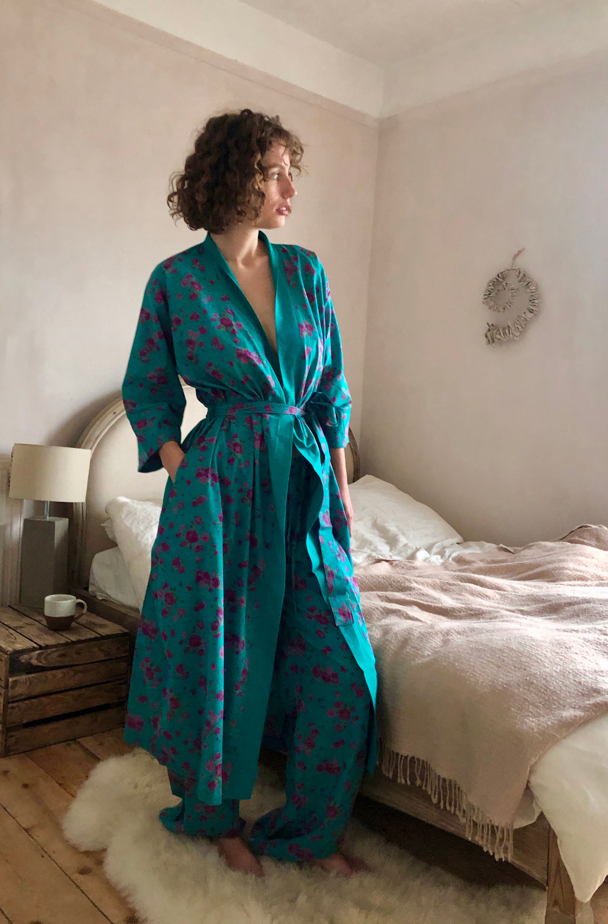 cotton dressing gown and pyjama bottoms