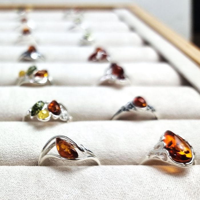 925 Sterling Silver & Genuine Baltic Amber Small Cast Rings