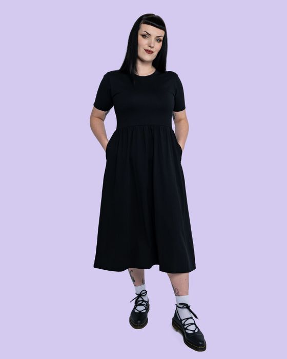 Rebel Romance Jet Black Midi Dress With Pockets