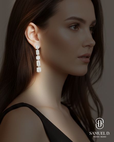 18K White Gold Drop Earrings with Natural Diamonds