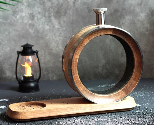 50cl and 70cl Oak Porthole Decanter