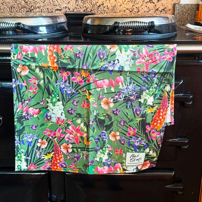 Tea towels and Oven gloves