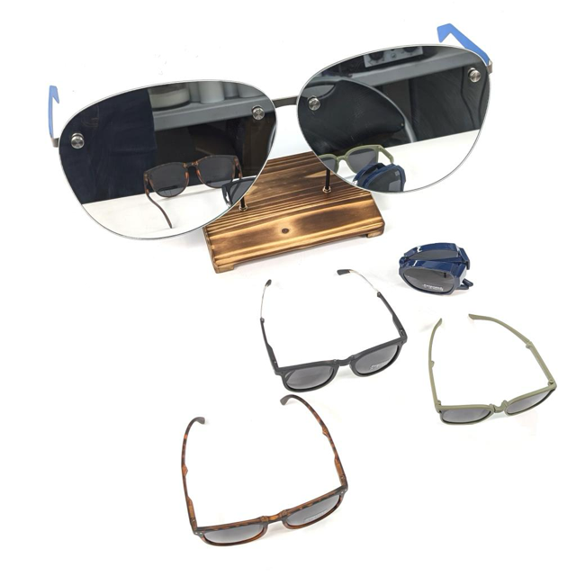 NEW Idea - Foldable Sunglasses with Travel Case & Cloth