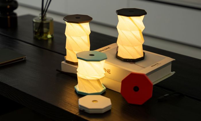 Mini Twist Hexagon Lamp