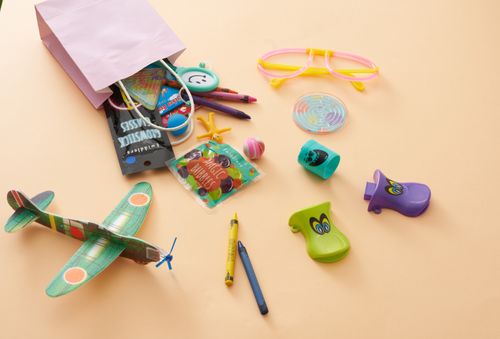 PT011 - Premium Toys