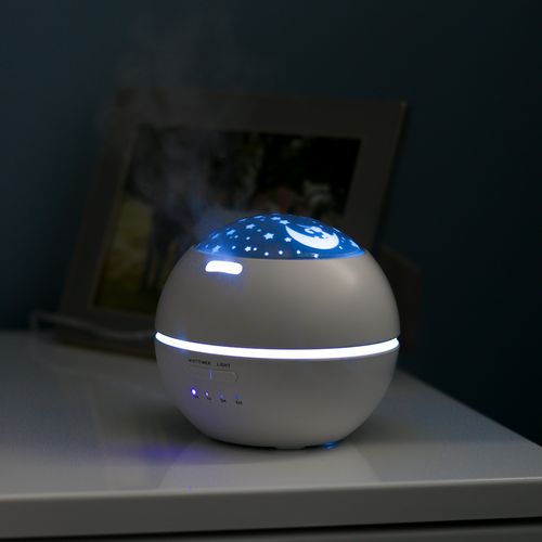 Night Light Humidifier by Lifemax, colour-changing mist helps dry skin, colds, Asthma and allergies.