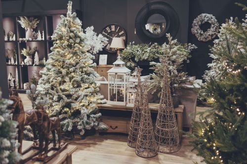 10 Strategies for Maximising Seasonal Sales