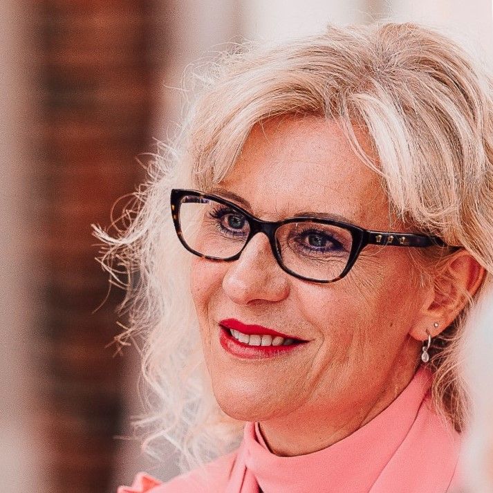 Ali Buchan - Blue Diamond Garden Centres