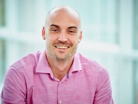 Andy Holt - Viralgen