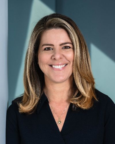 Jennifer Alton