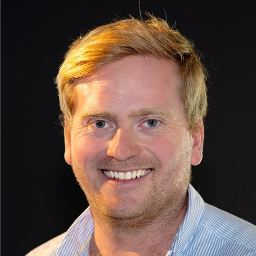 Speaker profile image for Julian Nesbitt