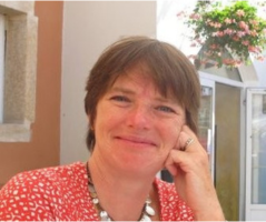 Helen Salisbury: AI medical chatbots—more hype than help