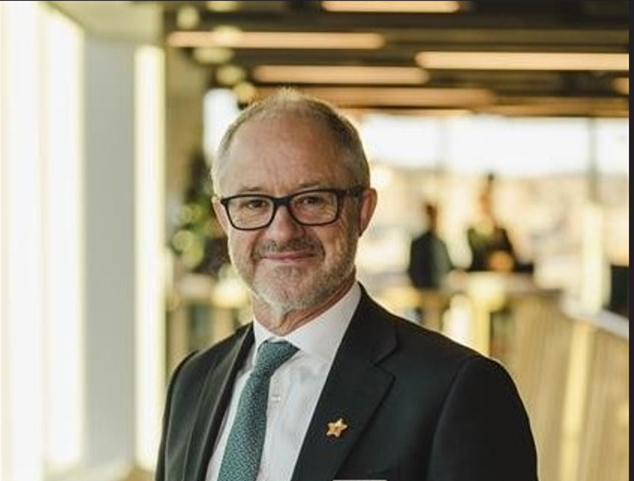 Speaker image for Sir Andrew Haines