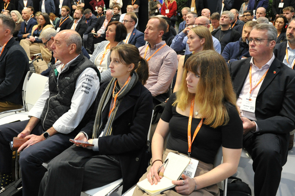 Automotive Management LIVE attendees during a conference session