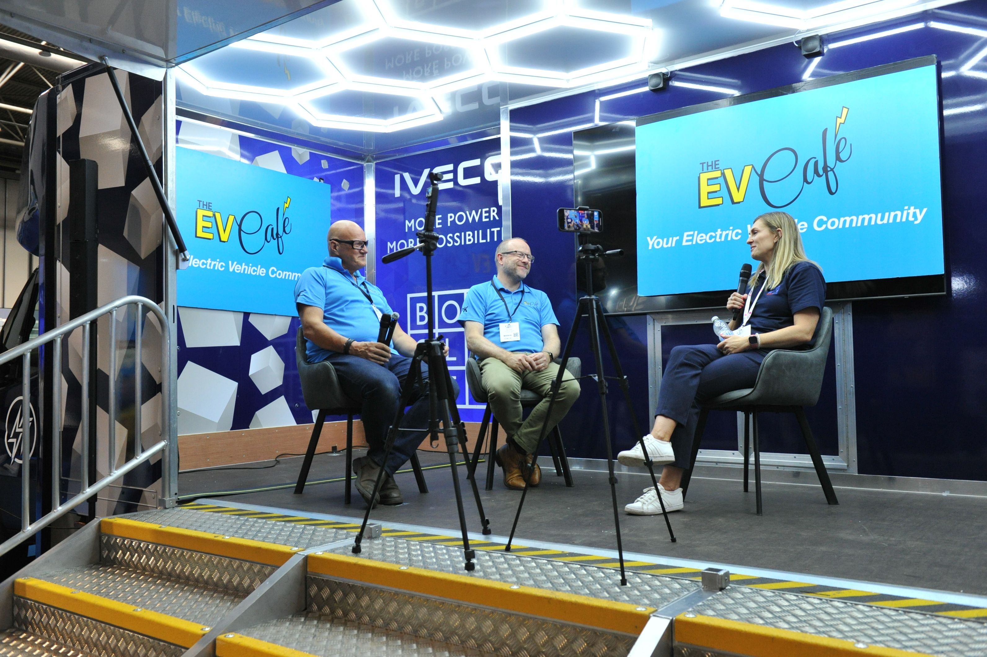 The EV Caf&eacute; Village at Fleet and Mobility Live