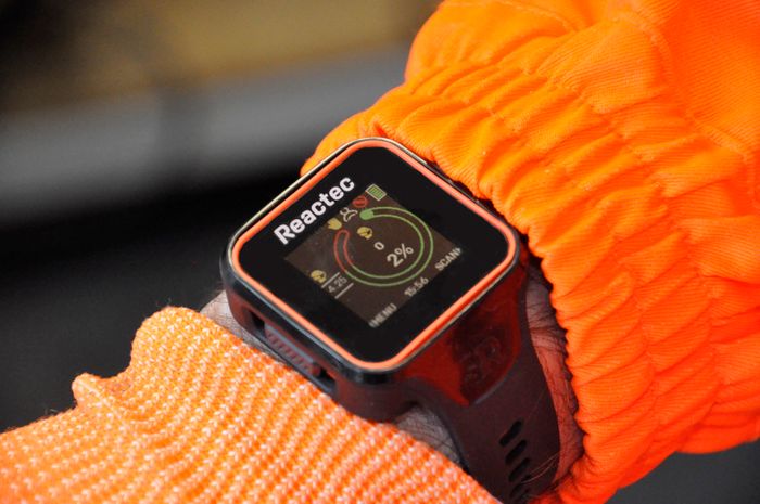The R-Link Smart Watch