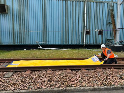 SpillTrapper® Fire Retardant Oil Mat