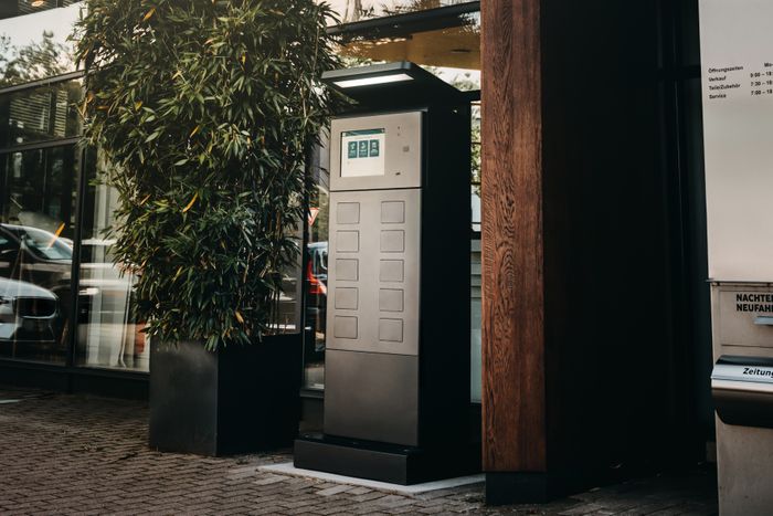 Tjekvik Outdoor Kiosk