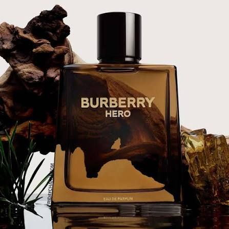 Burberry Hero Parfum Spray for Men – 3.4 oz / 100 ml