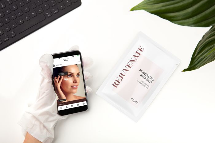 Rejuvenating Hand Mask