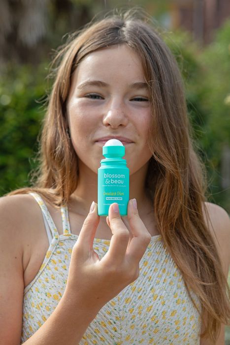 blossom & beau - dazzling diva - Parma Violet & peoney - natural deodorant for girls, teens and tweens