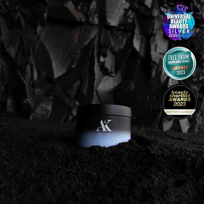 MOISTURIZING BODY SCRUB