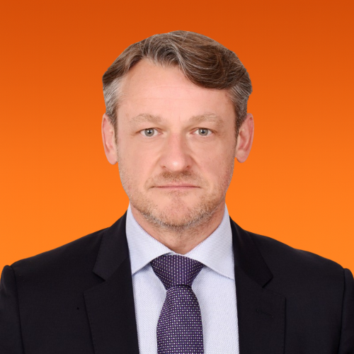 Giles Montgomery-Swan