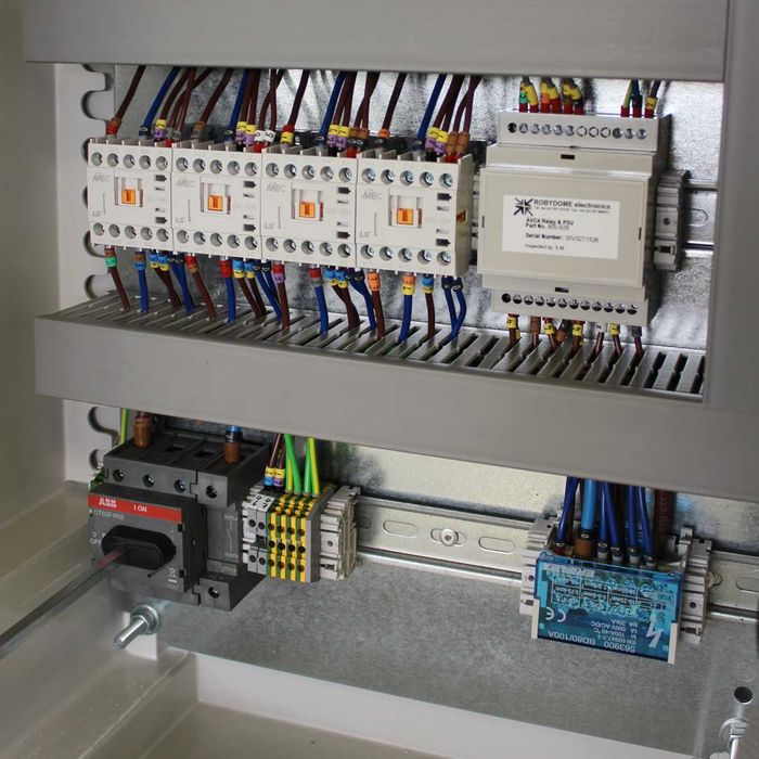 Plug&Cool Multi-Zone Control Panel