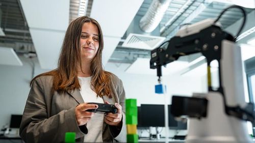 University's commitment to business development highlighted in new knowledge exchange figures