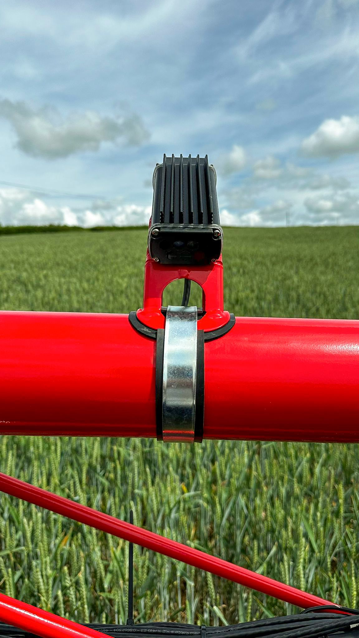 AI Powered Spot Spraying with Carbon Bee