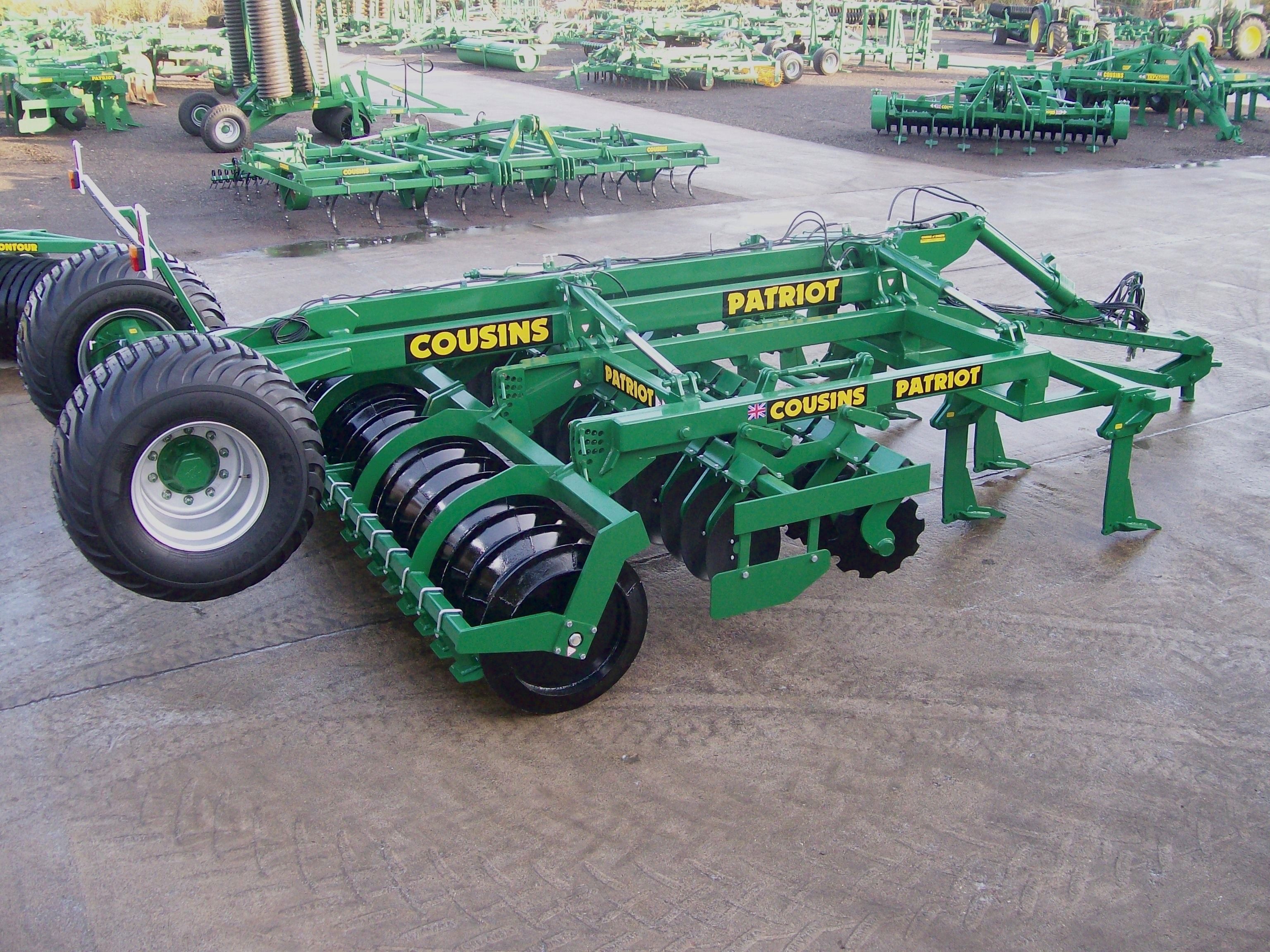 4.2m Patriot c/w 7 Quikfit Tines & HL Razor Ring Packer