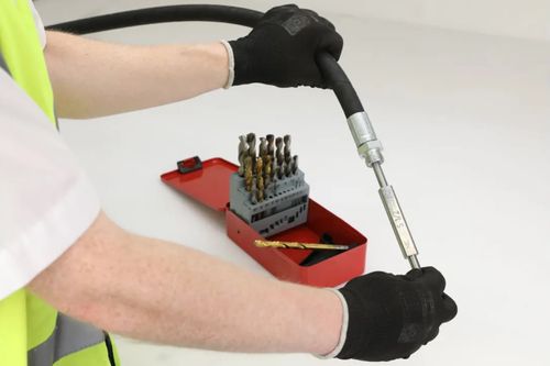 How to assemble a hydraulic hose