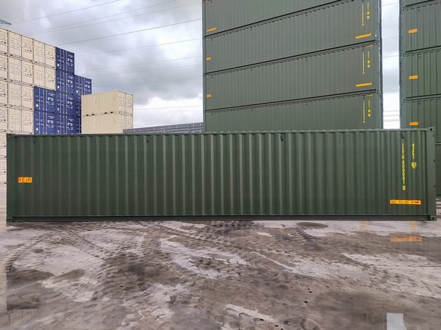 40 Foot Containers