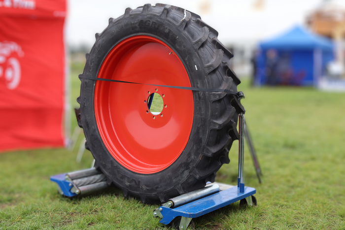 AC Hydraulics Wheel Handling Trolley