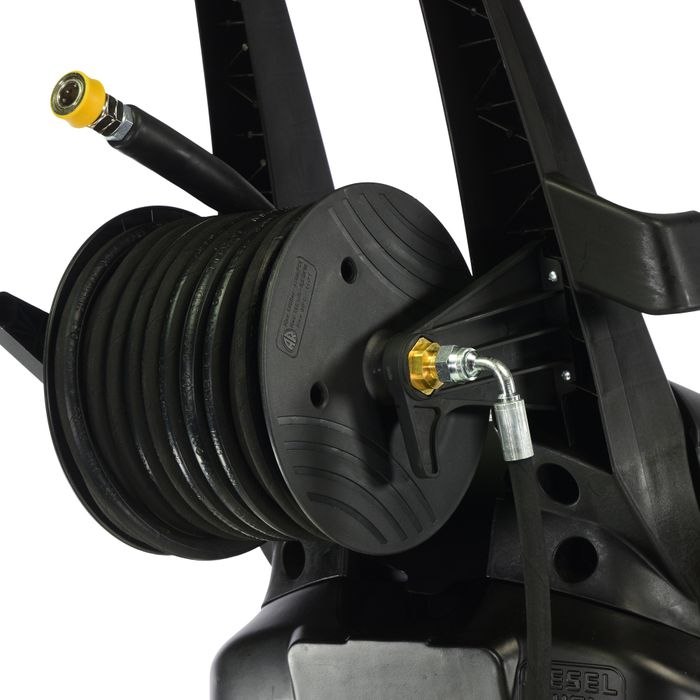 HD140HOT 240v Hot Water Mobile Pressure Washer