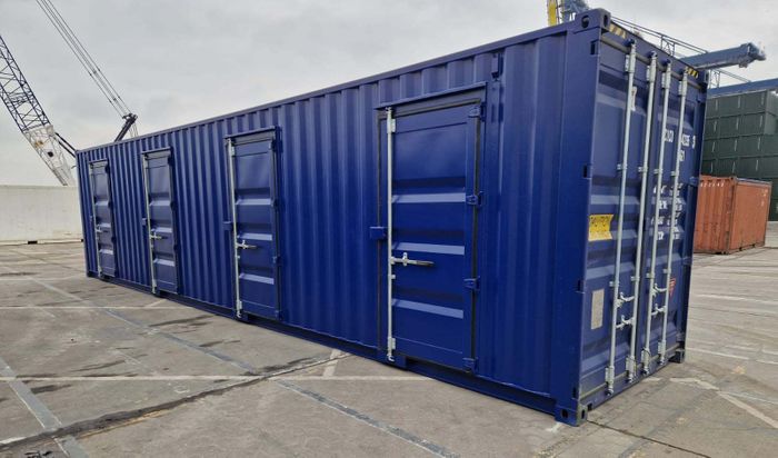 40ft Multi store (4 x 10′ Units)